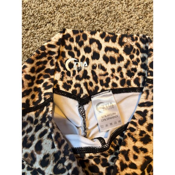 NEW Zyia Leopard Brilliant Scrunchy Butt What High-Rise 7/8 24” Leggings Animal - Picture 7 of 12